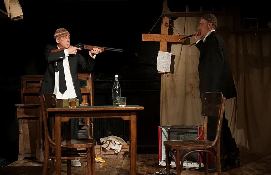 Владимир Люцканов показва спектакъла си на 21 и 29 юни