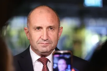 Радев с призив към ЦИК, правителството и МВР
