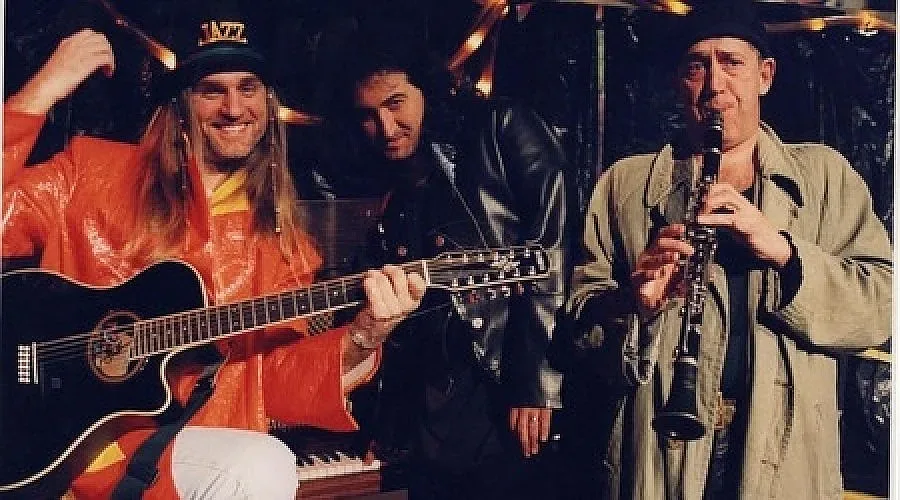 Театрални звезди радват жители и гости на Разлог