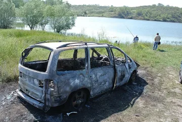 Две коли за една нощ изгоряха в Хасково