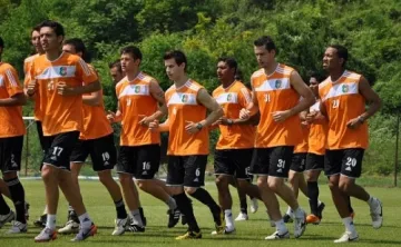 "Литекс" с титла при младежите