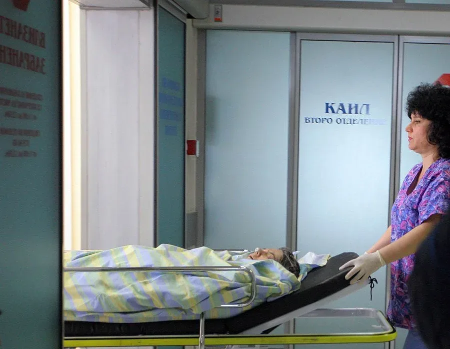 Повечето болници с по-малко пари