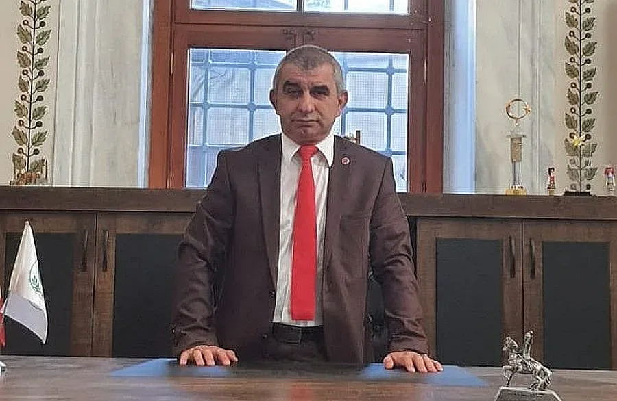 Лидерът на Бултюрк разкри: Комунистите създали ДПС, за да ударят СДС