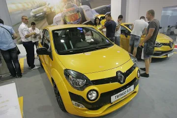 Народът лудна по градските джипове