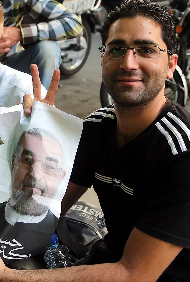 Хасан Роухани спечели изборите в Иран