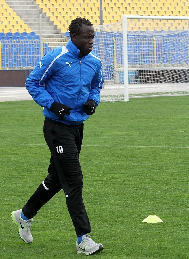 Базил се прибра, отърва глобата