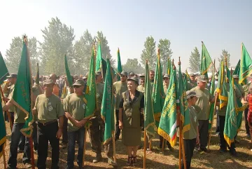 10 000 ловци опънаха шатри до Плевен