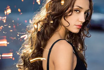 Мария Илиева сe разголи за "Максим"