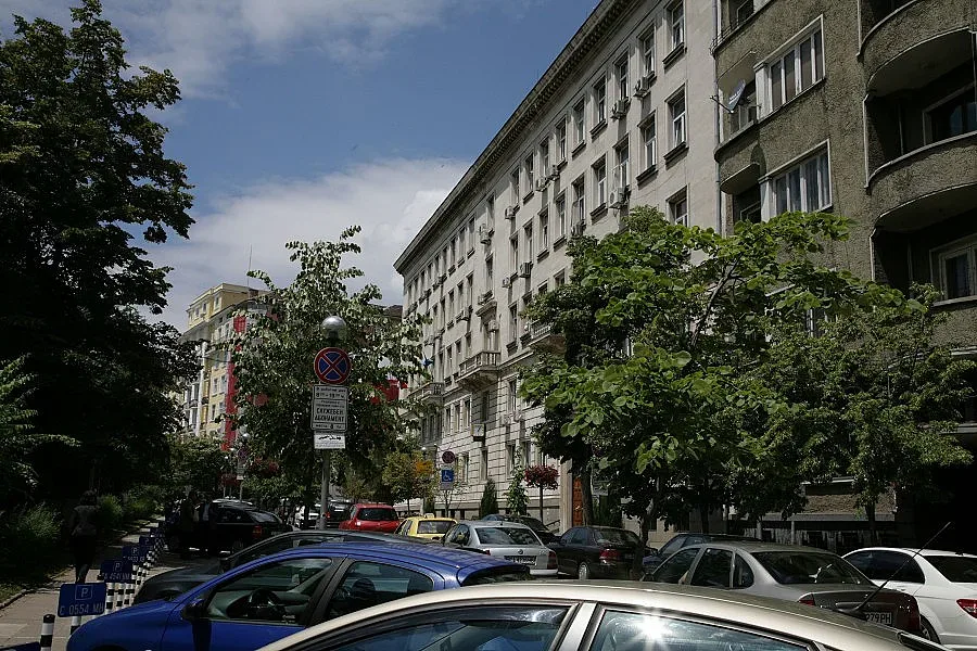 Ударът за 621 бона след помощ от колега