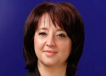 Дама с три дипломи шеф в Стара Загора