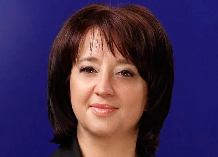 Дама с три дипломи шеф в Стара Загора