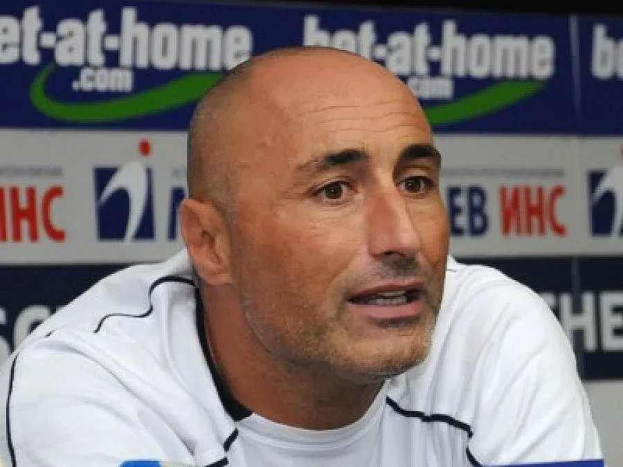 Фалстарт за "лъвиците" в Лигата