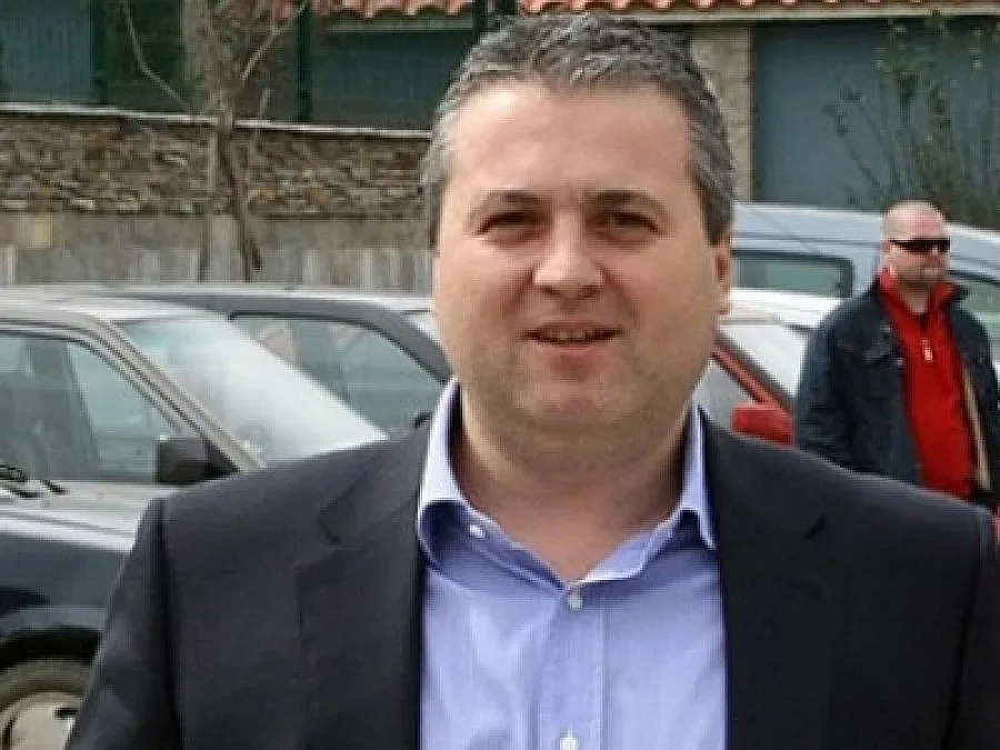 Пращат Васев за треньор на "Лаута"