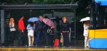 По-топло в събота, но следобед малко дъжд