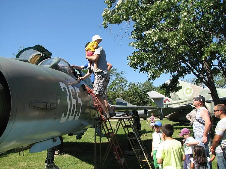 Военноисторическият музей с програма за Деня на бащата