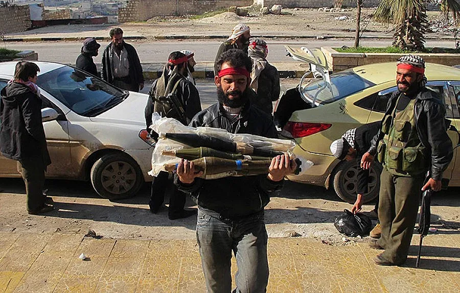 САЩ ще предостави военна помощ на бунтовниците в Сирия