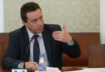 Стоилов: Опасно е да се премахват партийните субсидии