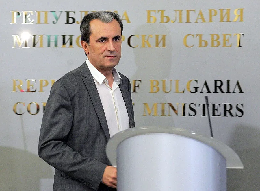 Орешарски назначи 17 зам.-министри