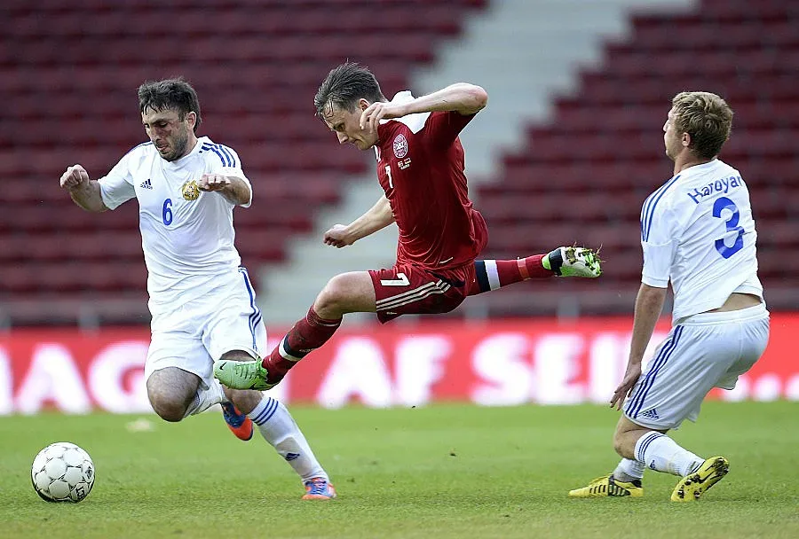 Олсен превърнал Дания в четата на Мики Маус