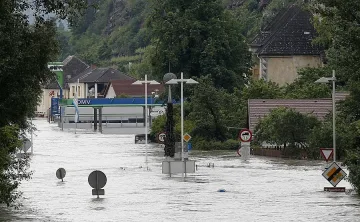 24 са загиналите от потопа в Европа