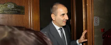 Цветан Цветанов ще мълчи в съда