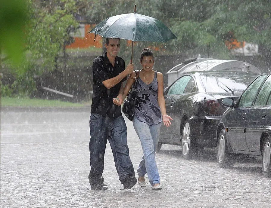 Ракети срещу градушки само над нивите