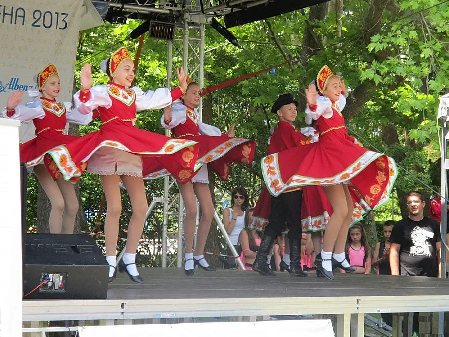 Стефка Костадинова откри олимпийския фест в Албена