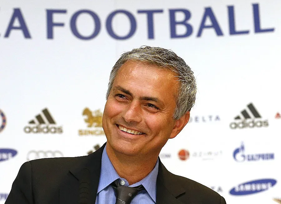 Щастливия оставя Джон Тери капитан на "Челси"