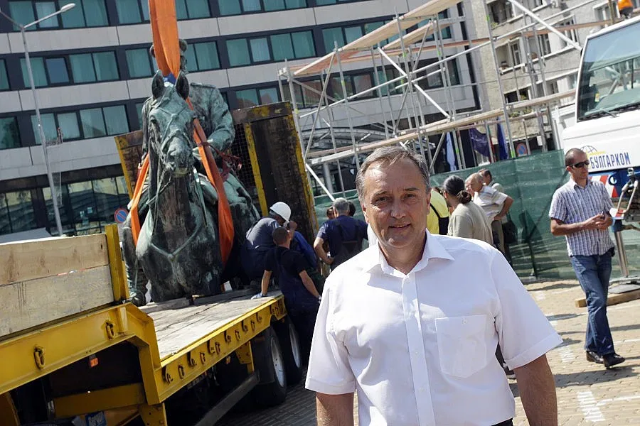 Малките фирми искат достъп до поръчките