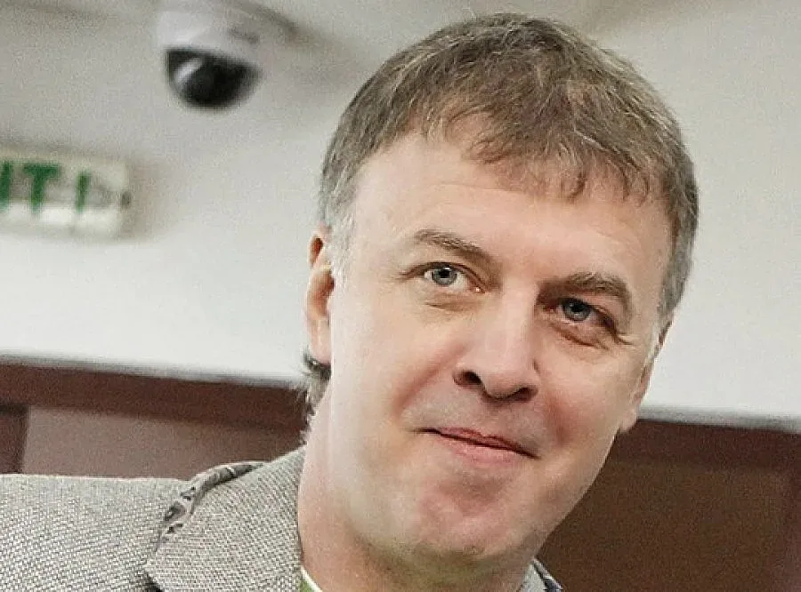 Официално: Наско Сираков се върна в "Левски"