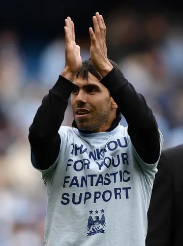 "Милан" вече преговаря за Тевес