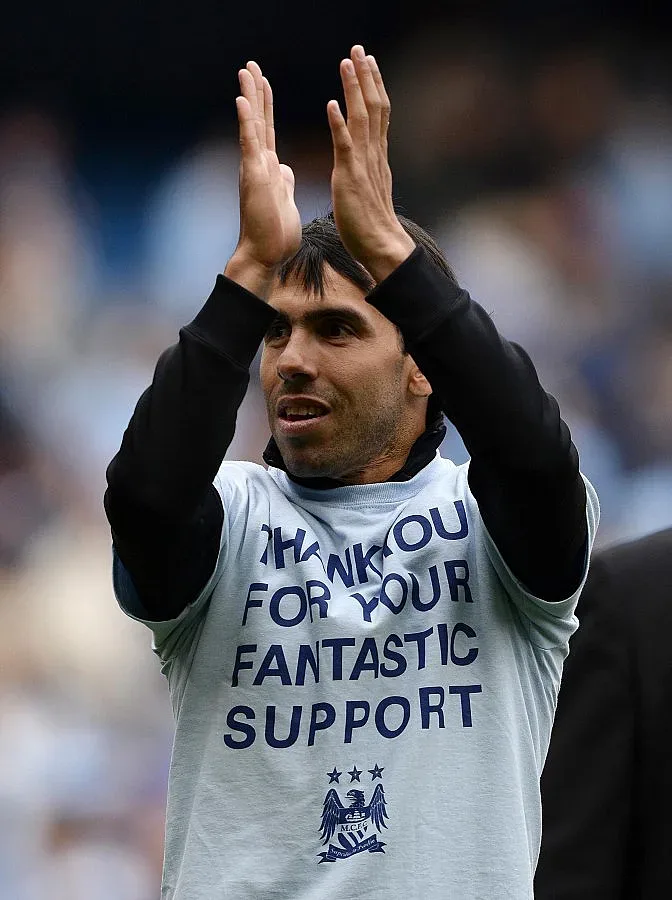 "Милан" вече преговаря за Тевес