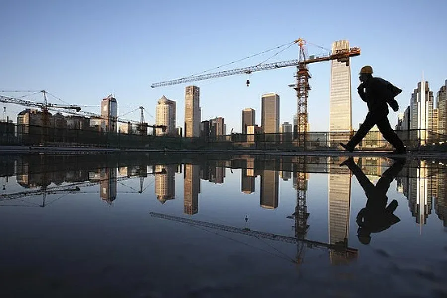 Китайската икономика с най-слаб растеж от 13 години насам