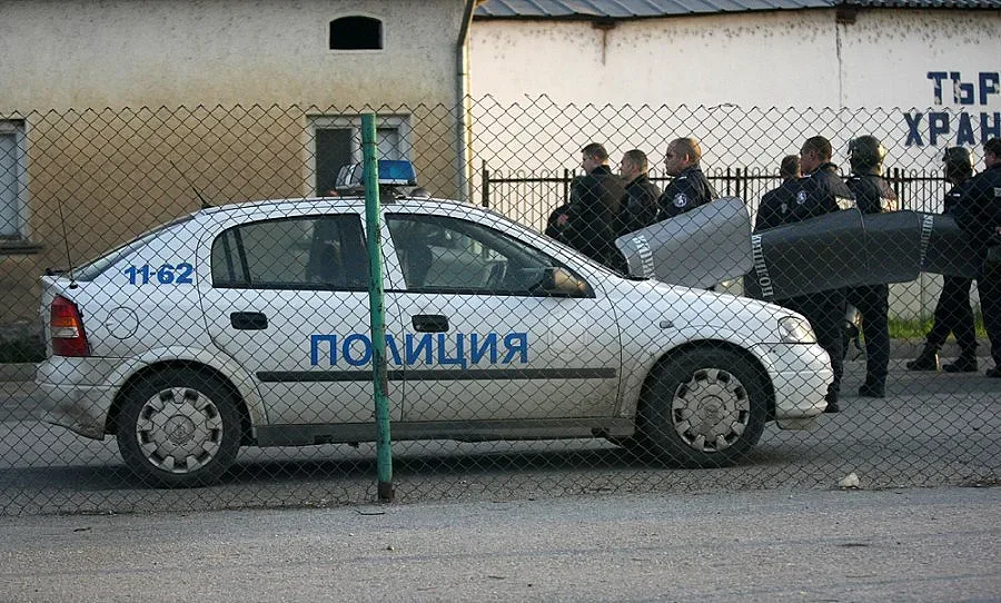 Българи и роми се биха в Карлуково