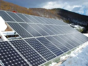 ЧЕЗ намалява мощността на ВЕИ централите с 40%