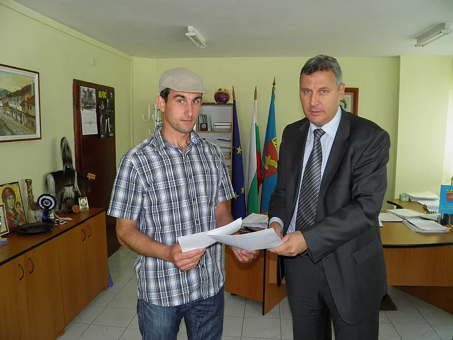 Конен спорт води туристи в Разлог