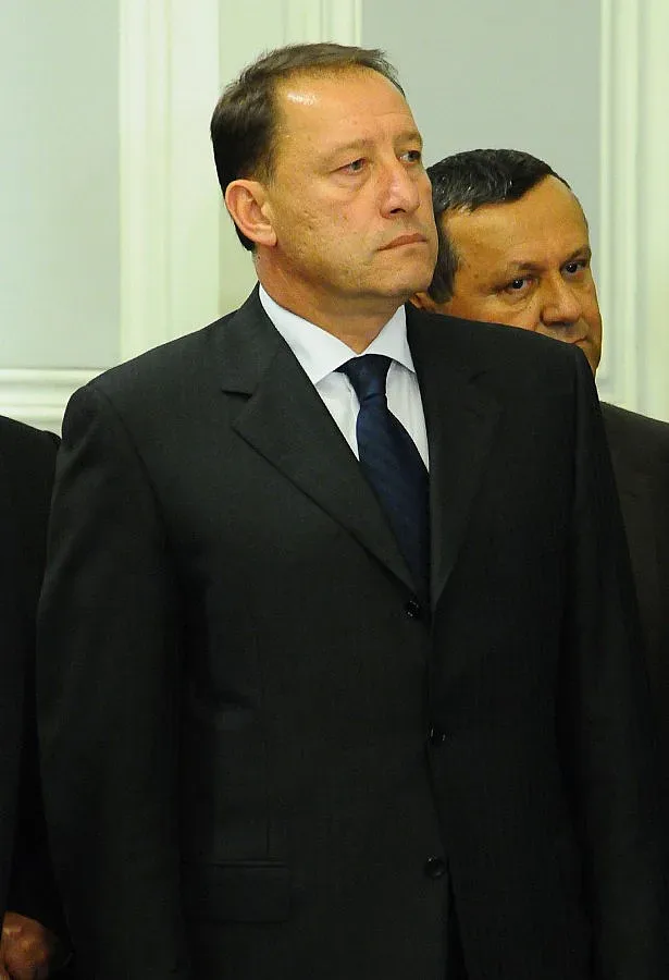 Найденов наследил 140 млн. лв. задължения в отбраната