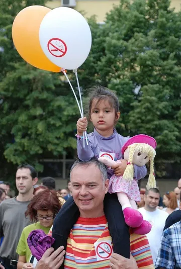 Силви Вартан ще се застъпва срещу пушенето