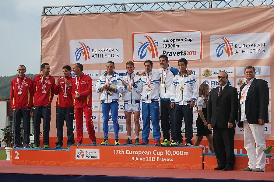 Испания и Италия са отборни шампиони в Правец