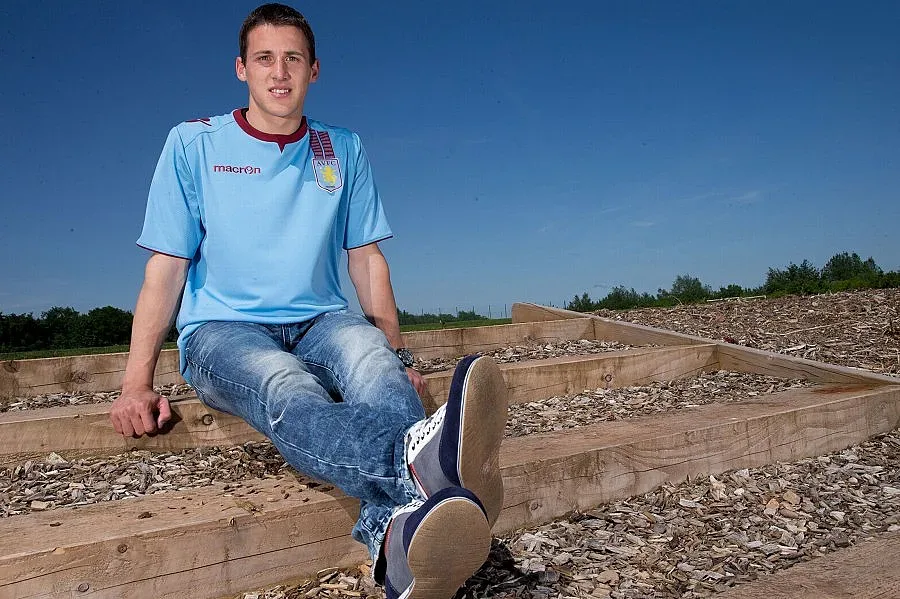 Сашо Тонев стана Атомния във "Вила"