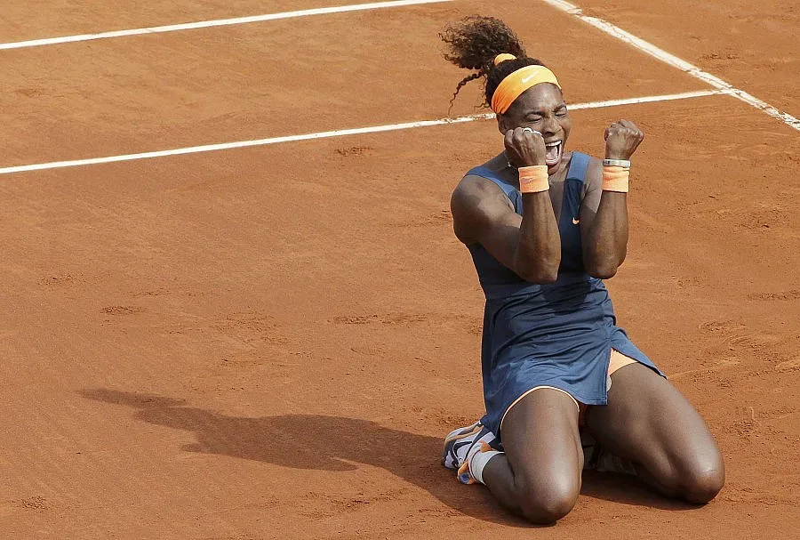 Уилямс победи Шарапова и застана начело на „Ролан Гарос"