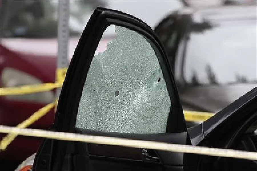 Стрелец откри огън в колеж в Санта Моника