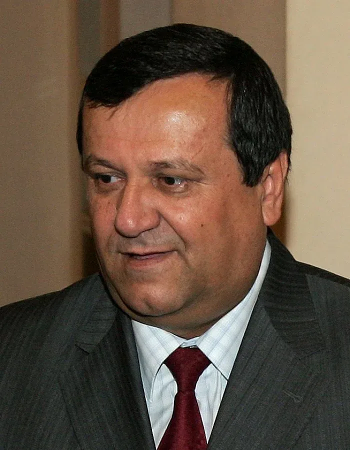 Хасан Адемов с нови идеи за социалната политика