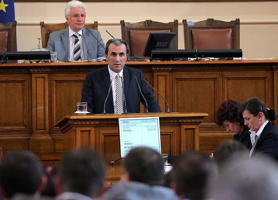 Орешарски започва консултации за бизнес климата