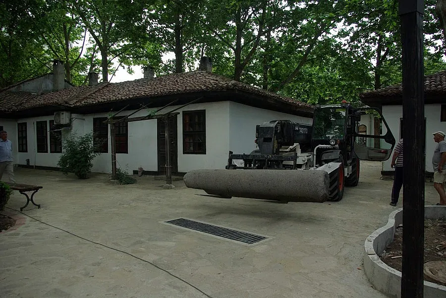 Уникална находка ще краси лапидариум в Добрич