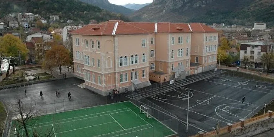 Още едно дете е било простреляно във Враца