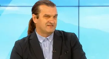 Топ адвокат: Подадените електронно документи са валидни, не слушайте кабинетни конституционалисти