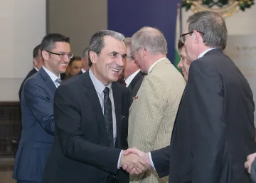 Орешарски: Ще има пълна приемственост във външната политика