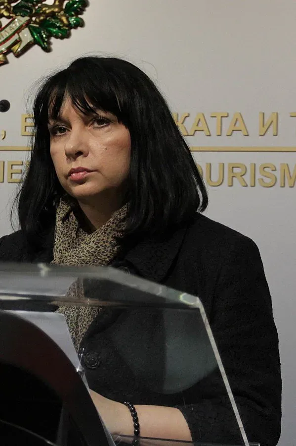 Бойко: Шефката на АДФИ е уволнена заради "Белене"