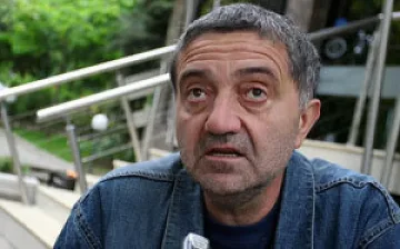 С тестове към невежество